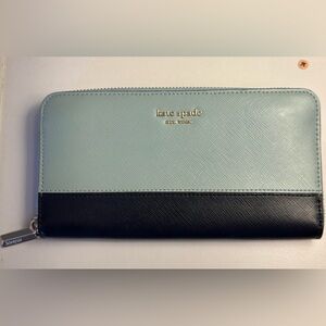 Kate Spade Zip-Around Continental Large Navy/Light Blue Color-Block Wallet
